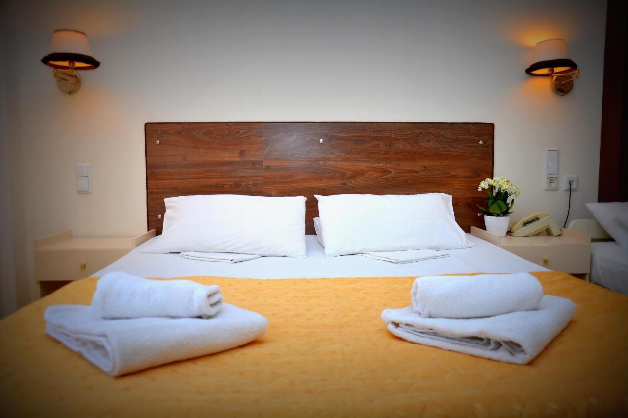Poseidon Hotel Paralia  Eksteriør billede